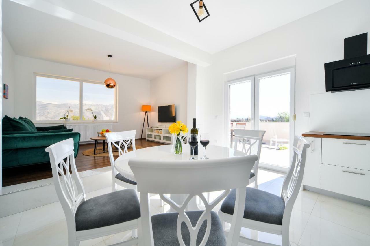 Apartman Space Ražanac Exterior foto